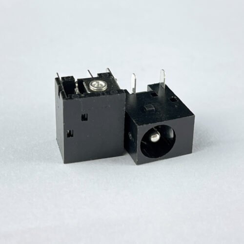 DC044 DC power socket semi-copper high temperature resistant 3-pin 5.52.1mm DC jack (1) DC044 DC Power Socket, Semi-Copper High Temperature Resistant 3-Pin DC Jack 5.5*2.1mm DC Power Connector - Image 1