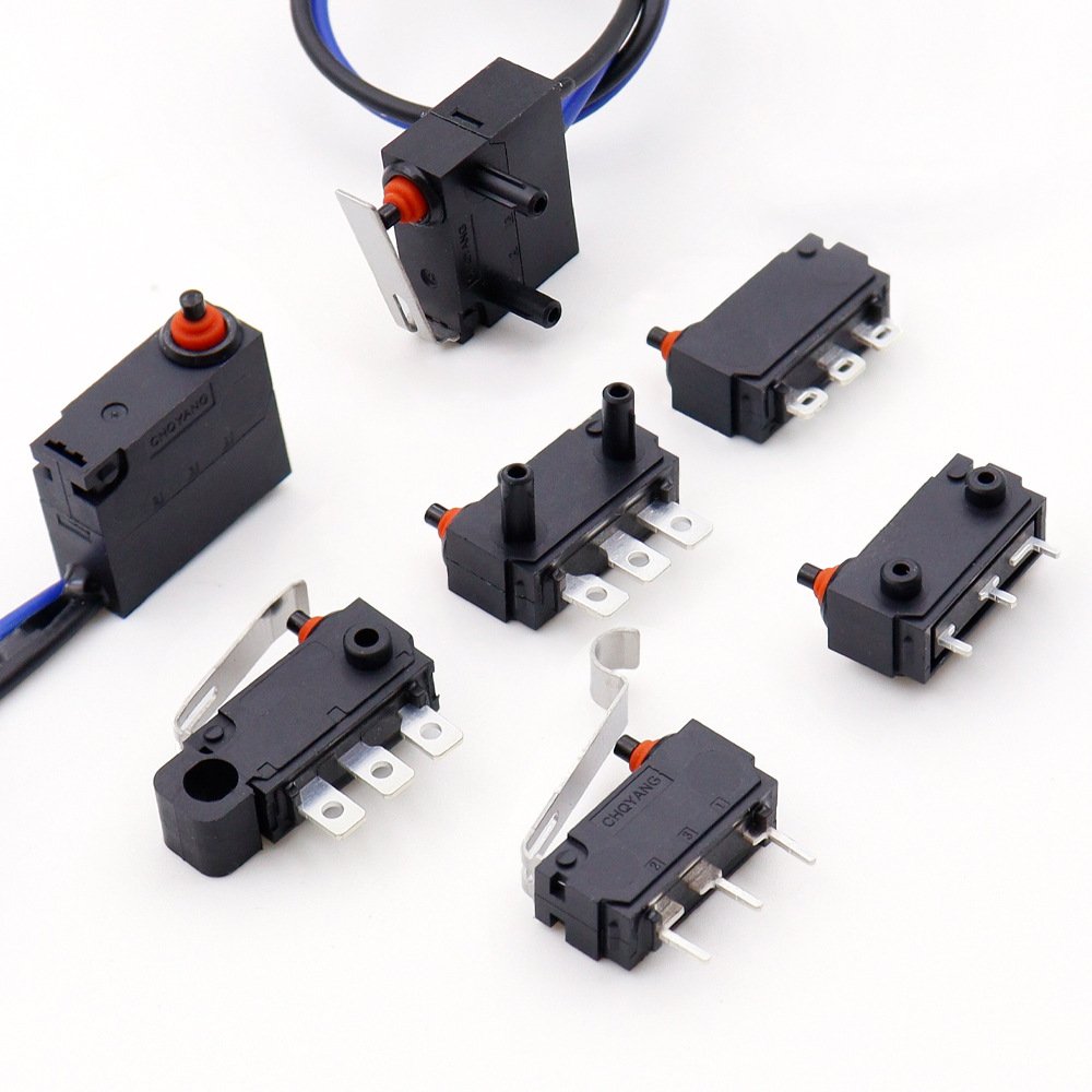 Waterproof 3 pin automotive micro switch, manual normally open normally close door lock switch (1) Waterproof 3 pin automotive micro switch, manual normally open normally close door lock switch - Image 1